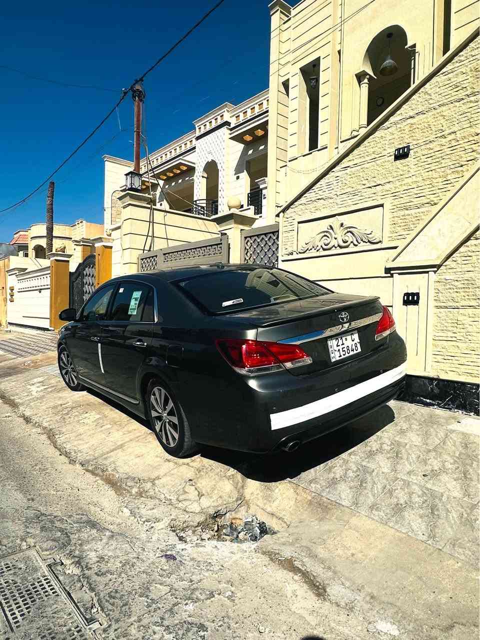 سلام وعليكم افلون موديل 2011 سياره بسمي هزه جديده سنويه جديده سياره مناقصها اي شي ع وضع. الشركه كلشي بيها شغال  شرط محرك والكير مملعوب بيها مكفوله من الضرر و من الصبغ بيها شويه تعديل بارد وموجود السونار مال فحص  فول موصفات عده البصمه هاذه رقمي *********** مكانها تكريت تكريت, صلاح الدين

