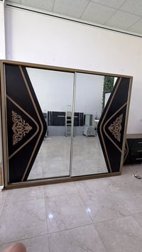 غرفة نوم • اسود • مطخم جوزي