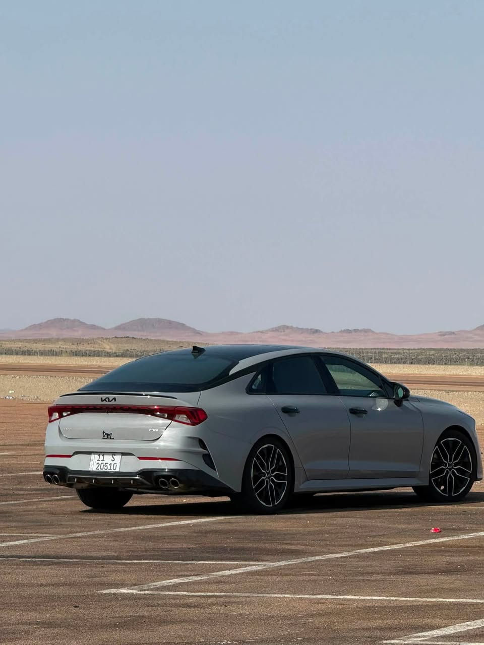 السلام عليكم K5 _GT
الـــــمــوديــــل:-2024
حــجـم الـمـحرك:- Turbo 2500
الــــعـــــــــداد:20 الف ميل
الايــــربــاكـــات:-بدون ايرباك 
الـــــــوحـــــــة:- رقم بغداد باسمي مالك اول اني 
 السعر  218💲وبيه مجال 
- بصمه تشغيل + ابواب
- تشغيل عن بعد ( Remote Start )
- بنوراما فتحتين 
- داخل جلد ( اسود خط احمر )
- كشنات كهربائيه للسائق مع تدفئه بالكشن مختم GT
-تحكم ستيرن جهـتين 
- شحن لاسلكي
- لايت زينون 4 عدسات
- كشافات زينون
- بك لايت لد متصل
- رادار امامي + خلفي + جانبي
- نظام النقطه العمياء مع تحذير الاصطدام مع خاصيه التوقف التلقائي 
- مثبت سرعه ذكي تفاعلي مع الرادار 
- نظام كشف حركه المرور الخلفيه توقف ذاتي عند مرور شخص او سيارة من الخلف 
- مساعدة البقاء في المسار في حال عدم الانتباه 
- مساعد الخروج الامن عند فتح الابواب 
- شاشة وسطية 10.25 إنش تدعم Apple CarPlay & Android Auto 
- خاصيه التحكم بصوت المحرك عن طريق الشاشه Active sound design ٣ وضعيات 
-نظام صوتي محيطي عدد 12 سماعة
- درايف مود ٤ وضعيات للقياده 
‏Normal,sport,sport plus ,custom 
- نظام ترحيب عند الاقتراب فتح الاضواء 
-الضرر بارد بالجنطه وبيه بنيد ضربه خفيفه نصبغ ليبل واحد 
***********
العنوان:-حله بابل مركز المدينة
