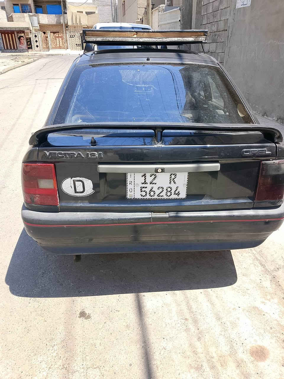 فكترا حجم 18
سنوية جديدة كير شرط محرك 
السعر38 وبيها مجال 
‏‪***********‬‏
مكلف بالنشر
