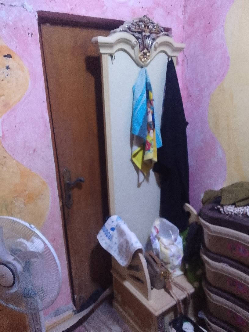 السلام عليكم اثاث منزلي مستخدم نظيف غرف اخشاب ماليزي مع كاونتر مترين مع كنتور اطفال بابين السعر 1250000للاستفسار عالرقم *********** العنوان ابي الخصيب البصرة, العراق
