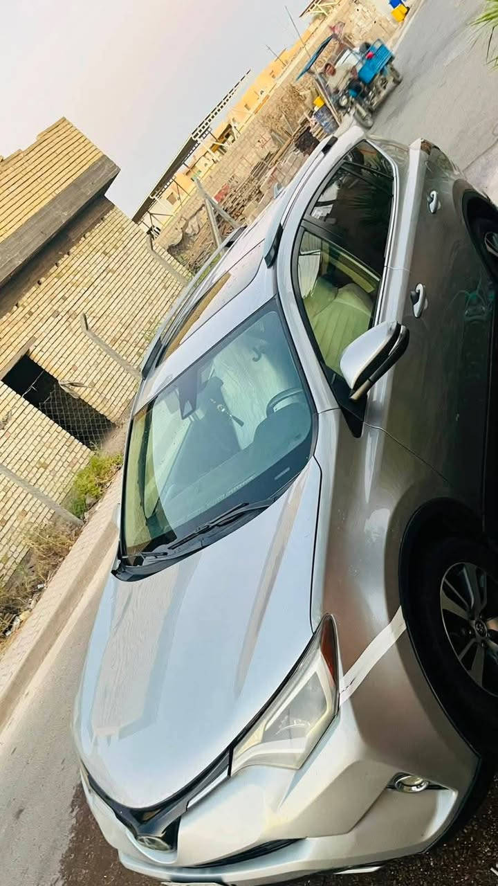 Toyota RAV 4  2018
للبيع او المراوس
 xle أعلى فئة
فول مواصفات  
قطعه تبريد 
شاشه 
بصمه 
اشاير بالمري
فتحه 
جنطه كهرباء 
محرك ٢٥٠٠ دوش
تبريد ثلج
السيارة كلش نضيفه ما بيها نقص نهائي
السعر ١٣٥$
الضرر :-
الجاملغ عكس السايق صبغ 
الجاملغ  جهة السايق بارد 
بنيد بارد 
بدون ضرر دواخل او شاصي  

المكان :- بغداد _ اليوسفيه 
للإستفسار الاتصال على الرقم  :-
***********
***********
