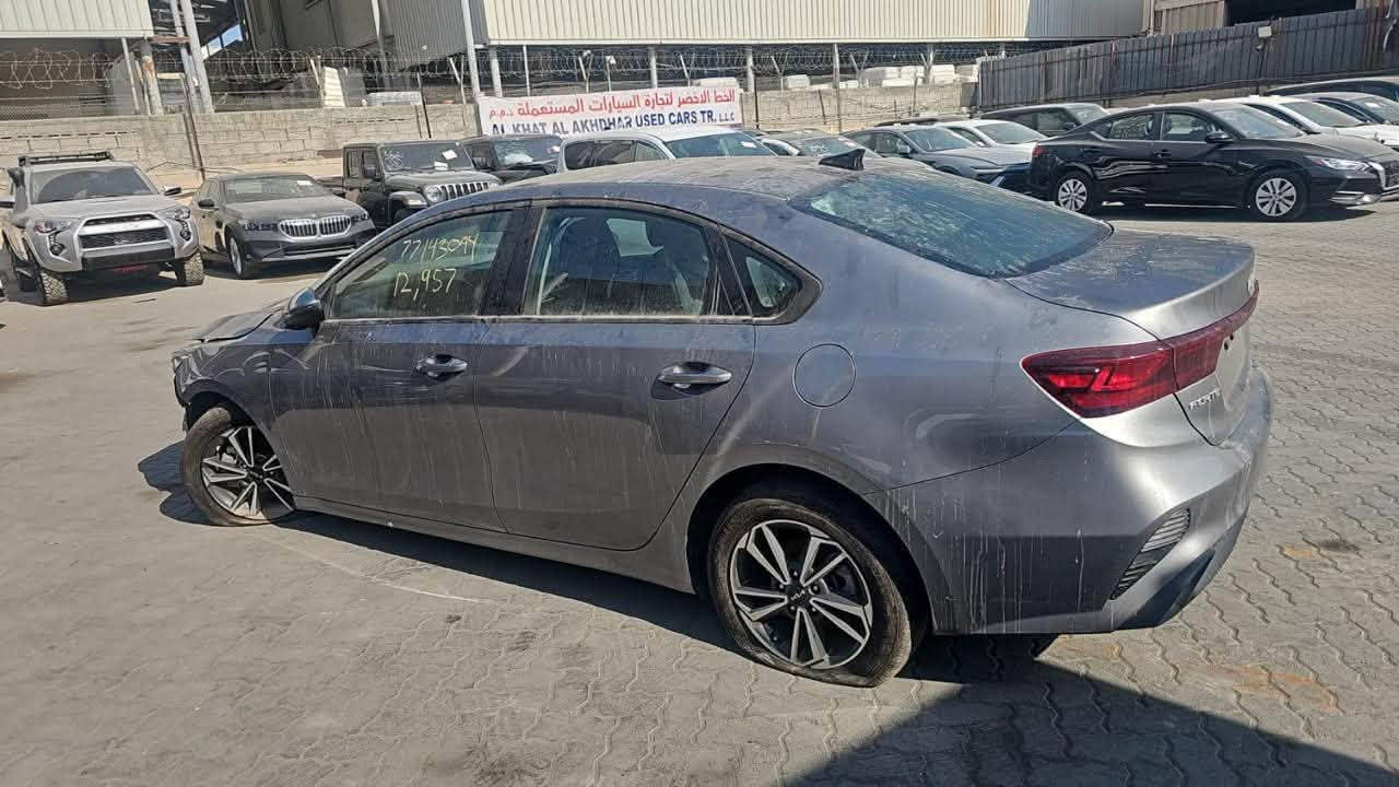 السلام عليكم كيا - فورتي موديل 2023 Kia Forte حره بدون رقم  تترقم جميع المحافظات
ماشيه 35 الف على وضع الشركه 
مكينة 2000 دوش
مثبت السرعة
قيادة ذاتية
تحديد مسار
رادار جانبي
شاشة ابل كار بلي
حساس اطارات
(‏‎انظمة قيادة نورمال - سبورت - سمارت)
حادث كلش خفيف ايرباكات سليمه بوضع الشركه 
🚗 حادث السياره موضح بالصور   🚗
للاستفسار تلفون ***********
✅جامة السائق اوتو 
•فول تحكم ستيرن كامل 4 جهات
✅كاميرا خلفية دوارة
✅رادارات360درجة(امامي جانبي خلفي)تمنع التصادم الامامي والجانبي والخلفي لمساعدة القيادة بأمان 🚦
✅(٣ انظمة قيادة نظام)👇 NORMAL..SPORT.. SMARt)
✅كروز مثبت سرعة ذكي ( التحذير عند مغادرة المسار )
✅شاشة اعطال وحساس 
✅اشايربالمري 
• نظام النقطة العمياء
•مانع انزلاق وانحدار
•مانع تصادم خلفي امامي
• حجر بيئه موجود
توقف ذاتي عند الرجوع
• حساس قياس ضغط الاطارات
سعر 127 مجال بسيط

تلفون ***********

نص مكتوب في الصور:
- 77143094
- 12,957
- Galaxy Note20 Ultra 5G