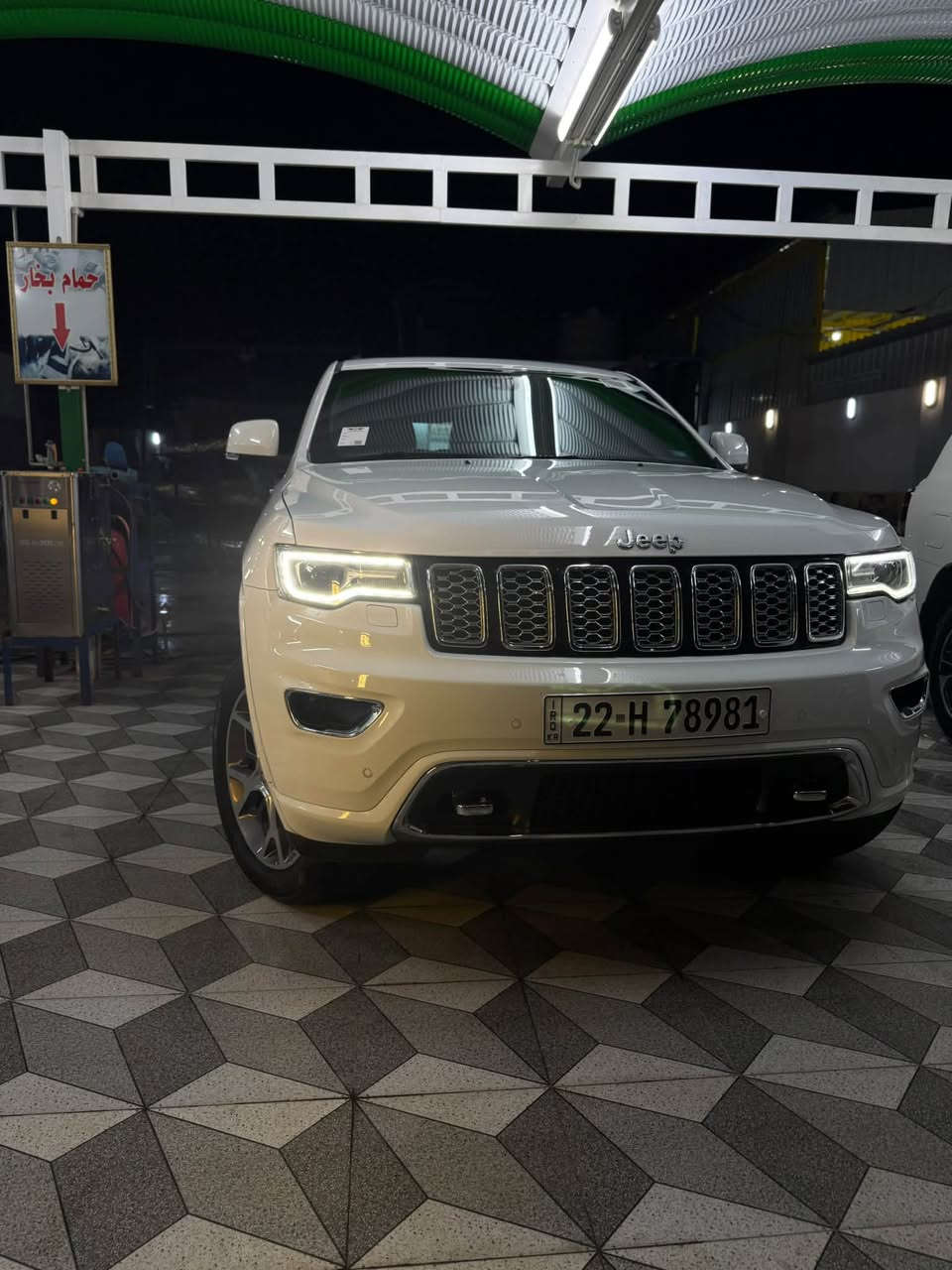 للبيع |Jeep Grand Cherokee Overland 2020 - وارد
خليجي
• اللون: أبيض
لا المحرك: V6 سعة (3.6L (3600cc
• الممشى: 127,000 كم
• السيارة باسمي وتحويل مباشر داخل القرميدي.
المواصفات:
سقف بانوراما
جكات كهربائية (تصعد وتنزل)
تدفئة وتبريد للمقاعد الامامية
رادار جانبي وخلفي
وضعيات قيادة متعددة
V
تايرات كورية، تم تبديلها وشدها قبل شهر.
• السيارة نظيفة جداً واستخدام شخصي، ولا يوجد فيها سوى أثر شخط بسيط لا يؤثر على الاستخدام.
للاستفسار: (***********) او خاص
اللّٰه يرزق البائع والمشتري. مكان السياره الانبار
٠
