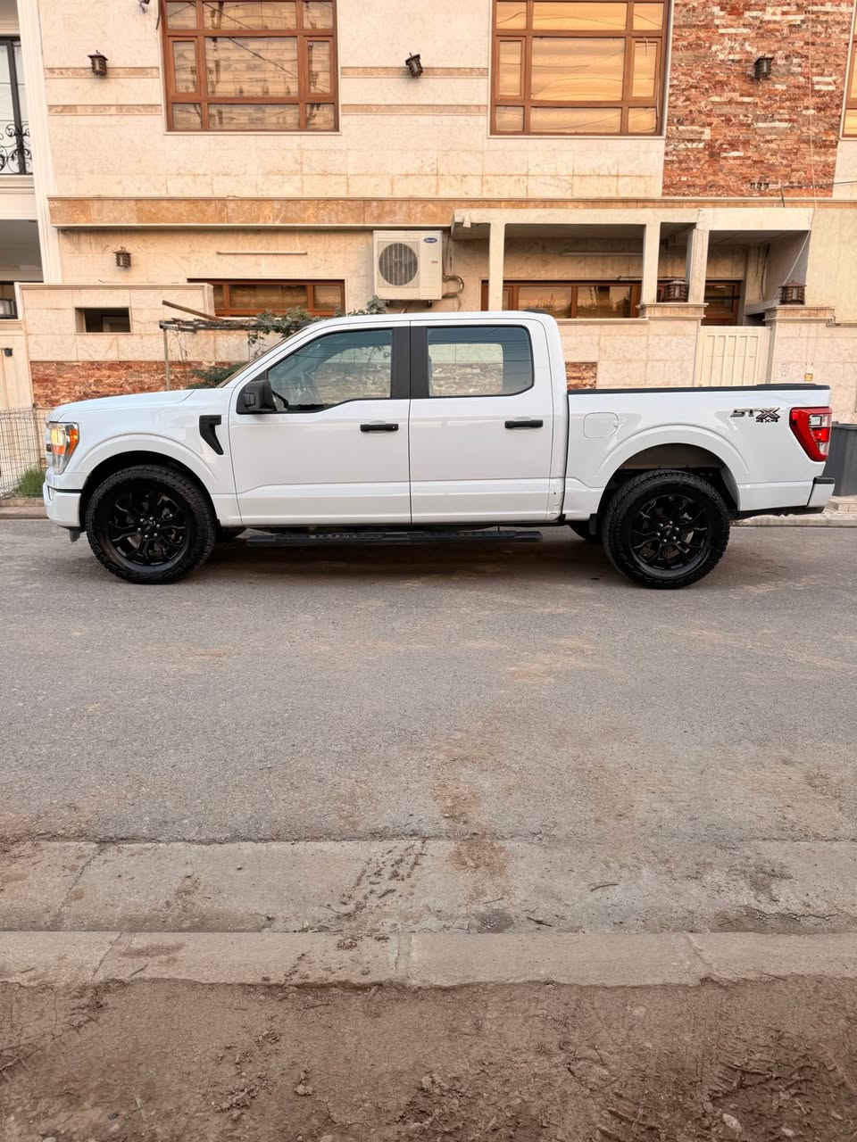 فورد F-150 • ٣.٥ لتر V6 • موديل ٢٠٢٢