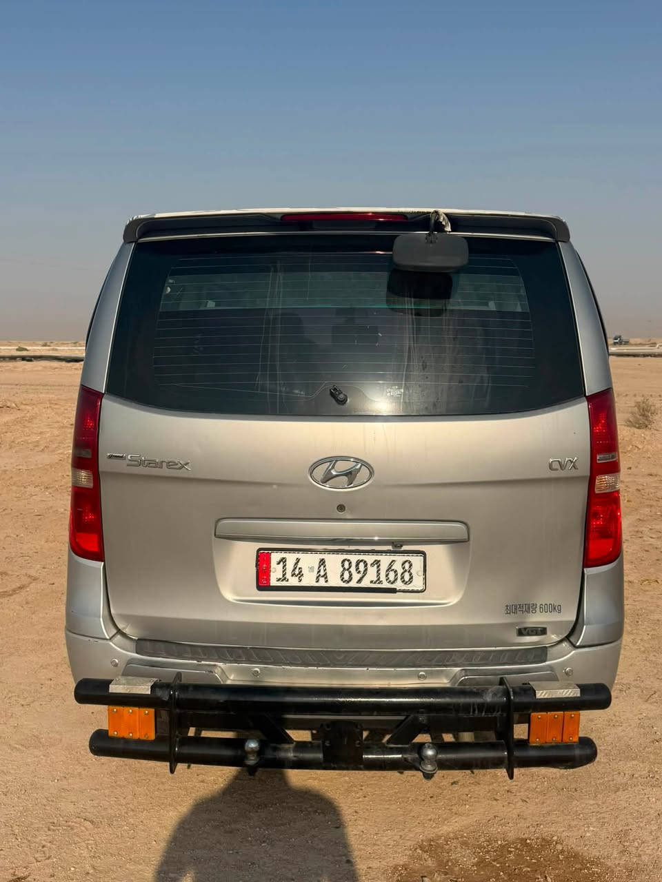 *🚐 للبيع ستاركس - موديل 2018 🚐*

*المواصفات الكاملة:*
🔹 الموديل: 2018
🔹 اللون: سلفر / فضي
🔹 الرقم: بصرة - ** (رقم جديد)
🔹 المحرك: ادبلو VGT - محرك ممتاز مشدود جديد قبل 3 ايام
🔹 التبريد: ثلج شغال
🔹 السيارة بيها 4 قطع مبدلات فقط والباقي كفالة
🔹 جاهزة للعمل - مابيها اي نقص

*السعر: 235 ورقة وبيه مجال للشراي الحقيقي*

*المكان: البصرة*

*للاستفسار والمعاينة:*
*📞 ************

نص مكتوب في الصور:
- للببيع ستاركس 2018 والسعر 235 ورقة وبيه مجال ميسة قلمة صاية جاهز مكفول نظيف *********** للإستفسار اتصل الآن متاحة للمعاينة