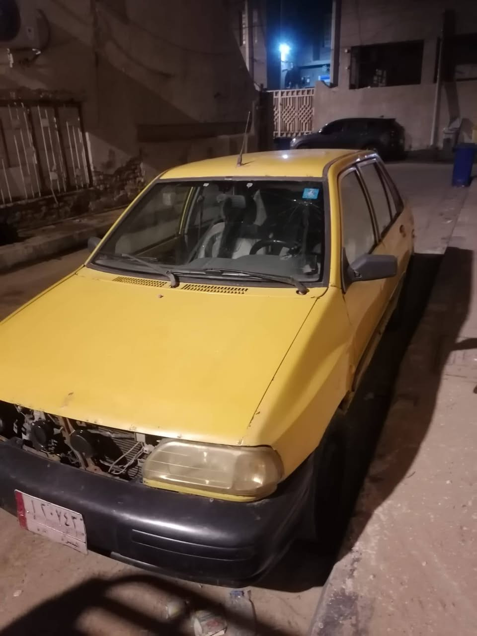 سلام عليكم السياره للبيع سايبا مكينه جديده صارلي شهر من شاده راعي موجود ايريد تحويل ابيع كوم حديد سعر 10 عنواني البصره ***********
