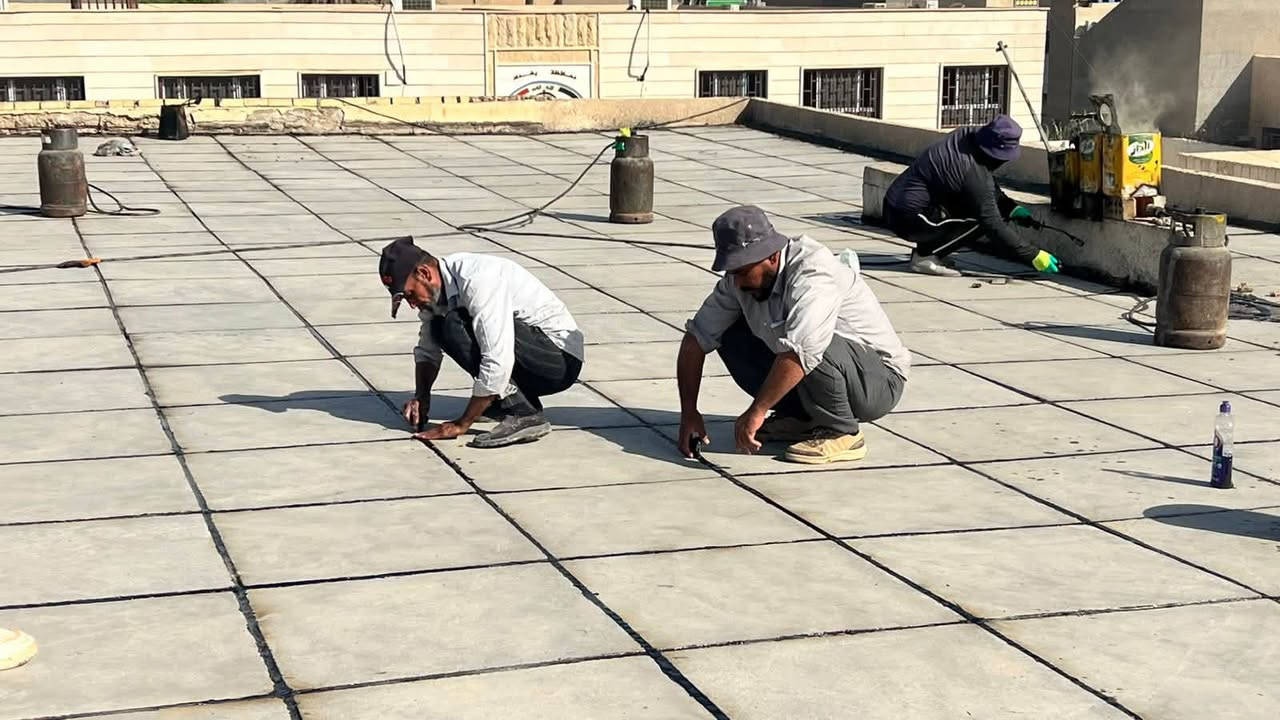 الخالدي لعمل الماستك والشتايكر والمقاولات العامه 
رقم التلفون *********** ابو وليد الخالدي  ***********

نص مكتوب في الصور:
- @alkalde_5