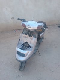 شاصي مكفول • كوم حديد • على وضع الصوره