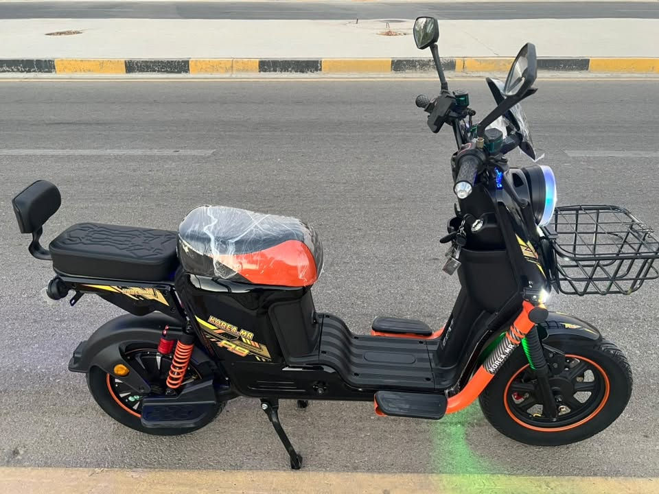 دراجه R9 موديل ٢٠٢٦ نضيفه كلش مابيها اي نقص استخدام سبوعين فقط
بطاريات خمسه كبار الولي 
الموقع / بعقوبه التحرير
للاستفسار ***********

