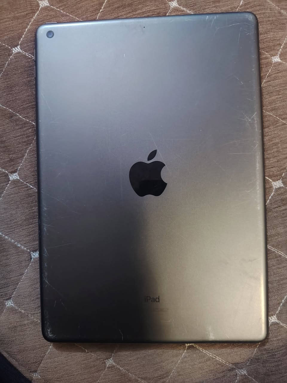ايباد (9) للبيع ذاكرة 64
الاستفسار
***********
متواجد خاص

نص مكتوب في الصور:
- iPad المستخدم: ٤٧,٩ غ.ب. من ٦٤ غ.ب. التطبيقات iPadOS الصور الوسائط البريد بيانات النظام PUBG MOBILE ٢٦,٨١ غ.ب. آخر استخدام: ٢٠٢٦/٩/٨ YouTube ٣,٣٩ غ.ب. آخر استخدام: ٢٠٢٦/٩/٨ الصور ٣,٢٣ غ.ب. آخر استخدام: ٢٠٢٦/٩/٢٠ واتساب ١,١١ غ.ب. آخر استخدام: ٢٠٢٦/٩/٢٠ Google ٤٩٧,٦ م.ب. آخر استخدام: ٢٠٢٦/٨/٢٤ سفاري ٢١٣,٢ م.ب. آخر استخدام: ٢٠٢٦/٧/١
- الإعدادات
- Bluetooth
- غير متصل
- شعارات
- أصوات
- تركيز
- مدة استخدام الجهاز
- عام
- مركز التحكم
- شاشة العرض والإضاءة
- الشاشة الرئيسية وتعدد المهام
- تسهيلات الاستخدام
- خلفية الشاشة
- Siri والبحث
- قلم Apple
- بصمة الإصبع ورمز الدخول
- البطارية
- الخصوصية والأمن
- App Store
- المحفظة
- النسبة المئوية للبطارية
- نمط الطاقة المنخفضة
- يقوم نمط الطاقة المنخفضة بتقليل النشاط في الخلفية - مثل التنزيلات وجلب البريد
- - مؤقتاً إلى أن يتسنى لك شحن iPad بالكامل.
- آخر ٢٤ ساعة
- آخر ٣ أيام
- تم الشحن آخر مرة إلى ٧٨٪
- ثلاثاء ١٢:٤٤ ص
- استخدام البطارية
- ١٠٠٪
- ٥٠٪
- ٠٪
- ١٤ أيلول
- ١٩ أيلول
- النشاط
- س
- ٠
- متوسط مدة تشغيل الشاشة
- د
- متوسط مدة توقُّف الشاشة
- النشاط لكل تطبيق
- عرض استهلاك البطارية
- الأسهم
- خلفية ١ د
- الخرائط
- الصور