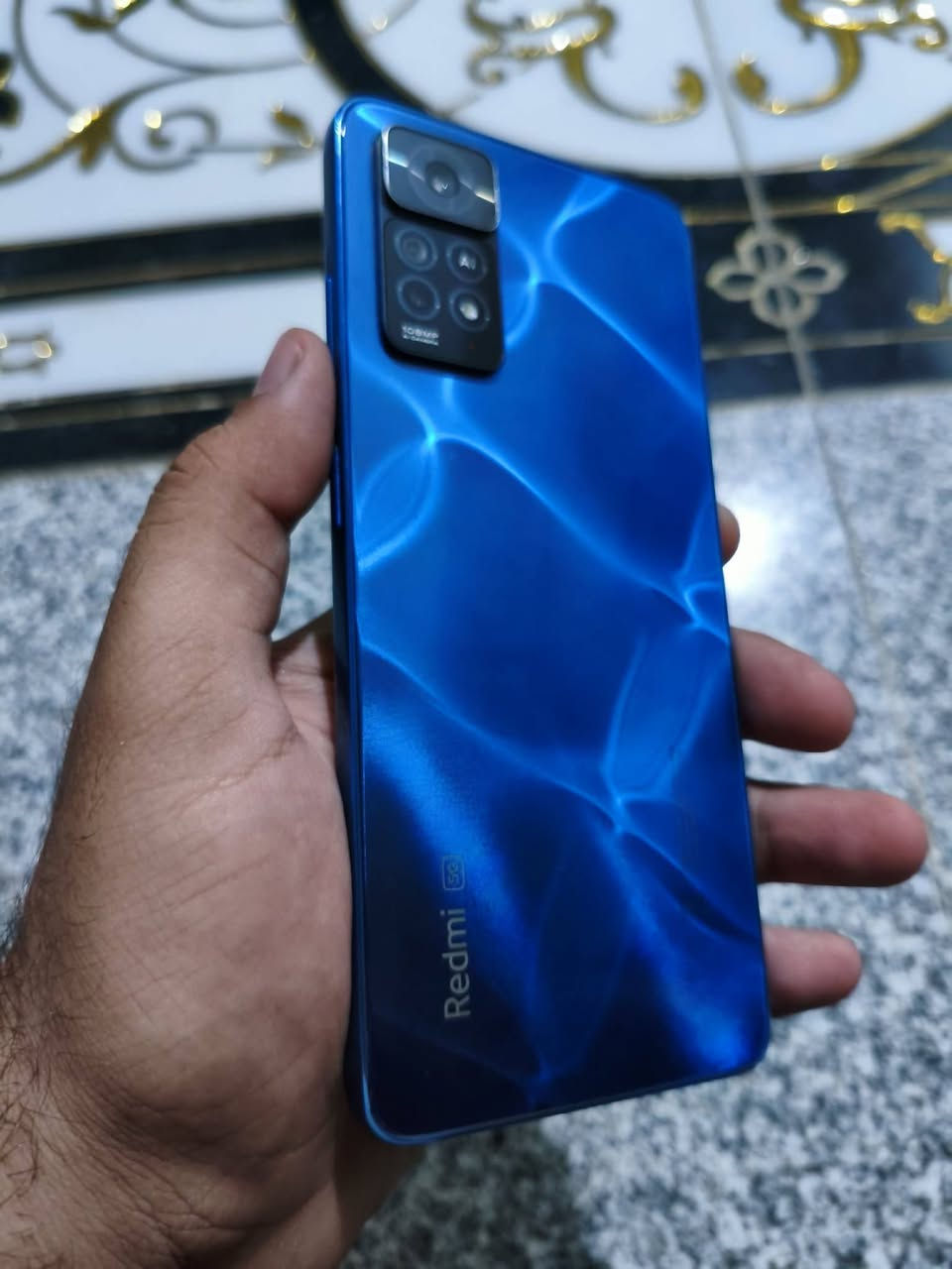 Redmi Note 11 Pro 5G
ريمي نوت 11 برو 5G
ذاكره 128
بطاريه 5000 
شاشه 120 هيرتز 
الجهاز ما داخل صيانه ولا ناقصه شي 
فقط بيه طبع بسيط بشاشة
مكاني بابل القاسم
