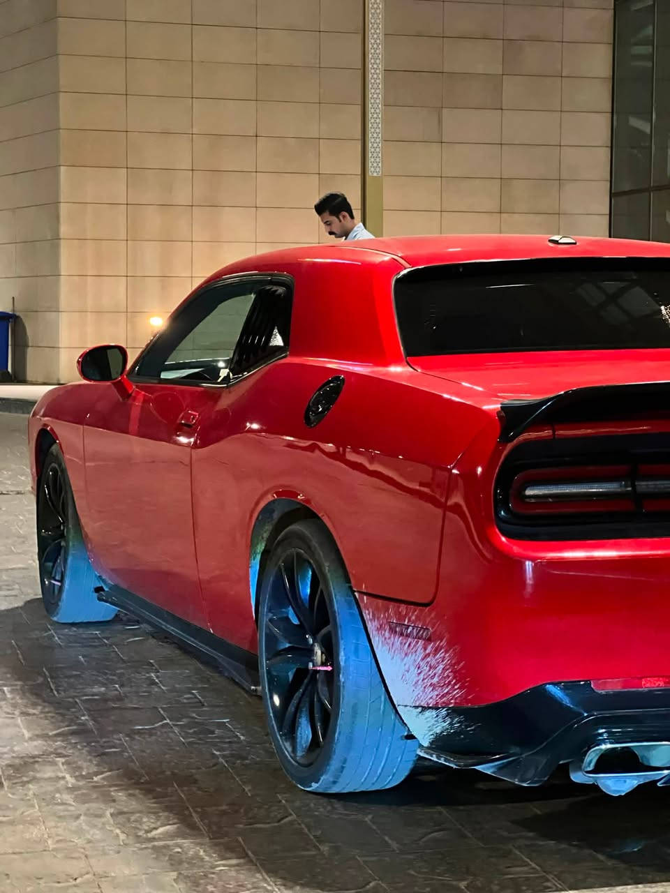 🚗 دوج جالنجر 2018 🔥
📌 المواصفات والتفاصيل:

 النوع: دوج جالنجر (Dodge Challenger)

 الموديل: 2018

 اللون: احمر طماطي 🩸✨

 الرقم: بغداد 📜

 المكان:بغداد الدوره
⚙️ حالة السيارة والفحص:

 ⚙️ الكير والمحرك والمكينة: مكفولات كفالة تامة!

‎ 📄 السونار: موجود ومرفق بالصور، والفحص وين ما تحب!

 السعر: 168 ورقة وبيه مجال بسيط للشراي 🤝
‎📞 للتواصل والاستفسار:

📲 واتساب / اتصال: ***********
