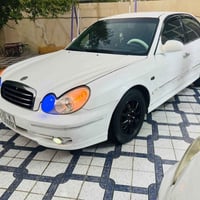 سوناتا • ٢٠٠٢ • باسمي