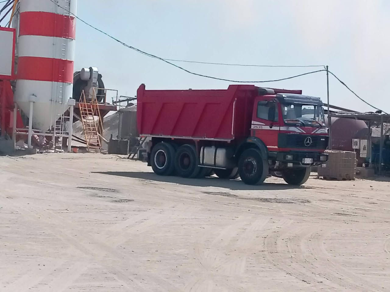 السلام عليكم لبيع البي مديل 90 مكينه 35 كير 155 مجموعه جيف شاصي وقماره بدون صبغ سياره جديده تخم تاير ***********/‏‪***********

نص مكتوب في الصور:
- TikTok Lite
- @fhdjv63
- ٠٥:٠٥
- م
- الجمعة، ٢١ أغسطس