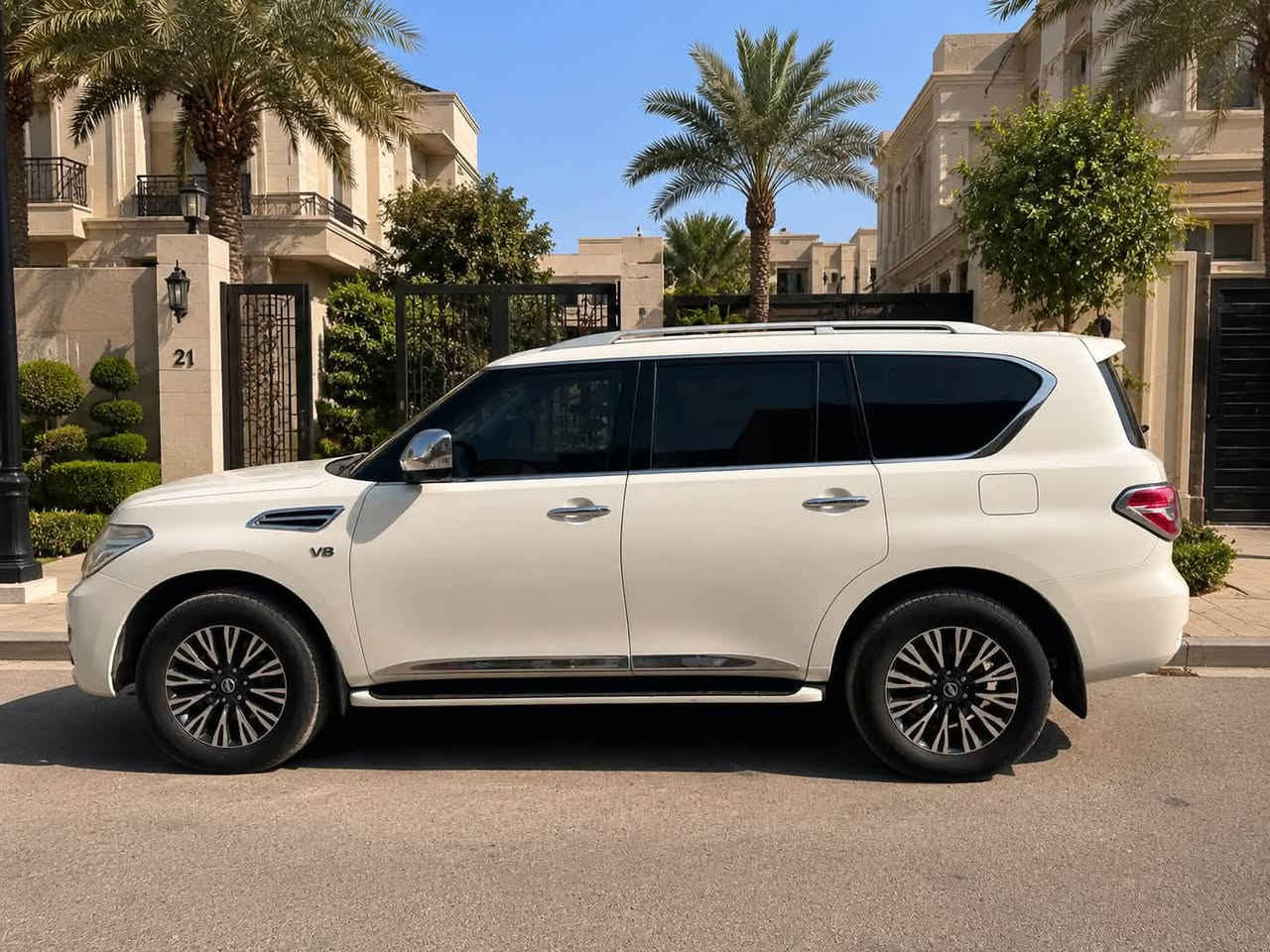 السلام عليكم
NISSAN PATROL  PLATINUM 2014      وارد خليجي كفاله عامه 

ماشية 285 

المواصفات :

بلانتينيوم اعلا فئه بالباترول 

لون ابيض صدفي مميز

محرك 8 سلندر

 تتسع المقصوره 8 راكب

المكينه الصغيره المرغوبه

 5600

تنفس طبيعي 

نظامABS

مساعد الفرامل barke assist

نظام المحافظه على المسارVSC

نظام توزيع قوه الفراملEBD

نظام مساعده التسلق

نظام مانع انحدار

نظام صوتي عالمي

حساسات اماميه 

حساسات خلفيه

حساسات محيطيه 360°

حساس اطارات

شاشة كامره

وضعيات قيادة

 رمال .ثلوج . صخور

طرق وعرة  . وضع ذاتي

فتحه سقف كهرباء

صندوق كهرباء  

بصمه تشغيل عن بعد

بصمه ابواب

قبضه ابواب نيكل

كشن كهرباء

كشنات حضن

اشاير باالمري

زراكات

مانع انزلاق

مانع انغلاق

مانع تصادم

اناره محيطيه داخل المقصوره

مثبت سرعه

ماوس تحكم

أواكس / يو اس بي

شاحن واير ليس

داخل كريمي+صاج ملكي 

تبريد ثلاث قطع مركزي

تبريد منفصل حسب الاختيار

توقف ذاتي عند الرجوع للخلف

ماسحه خلفيه

ثلاجه

طفايه خلفيه

هوك خلفي

مكفوله من الصبغ فقط تعديل بارد قليل

السعر 260 

للاستفسار 

*********** واتساب
