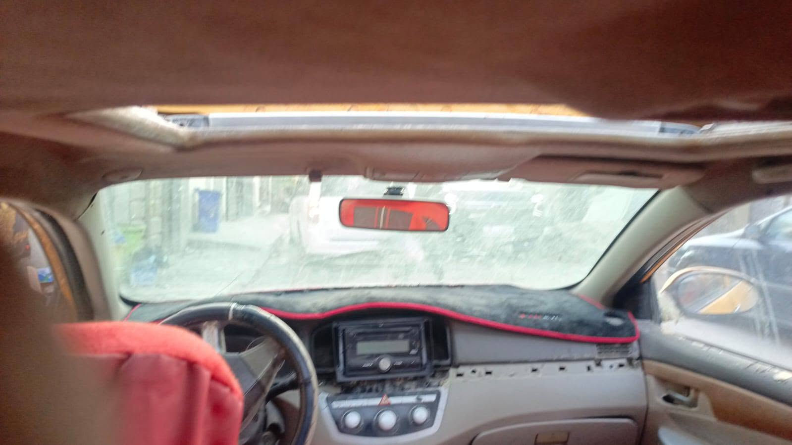 اسلام عليكم سيره ليفان موديل ١٣ السعر ١٠ او راق مستعجل عليهة بكان بغداد الشماعيه رعيهة مظيع عنونه ماندله ***********
