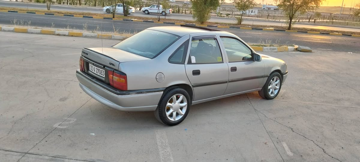 1995گیڕ عادی سلایت مەکینە 20 شەرت ABS سەنەوی 2030 کۆبون بەنزین شەرت تحویل ***********7846896960 كركوك, العراق
