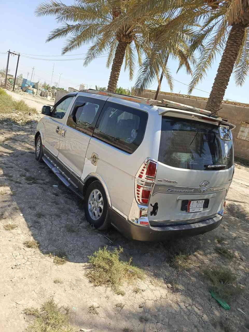 ***********.      2009
