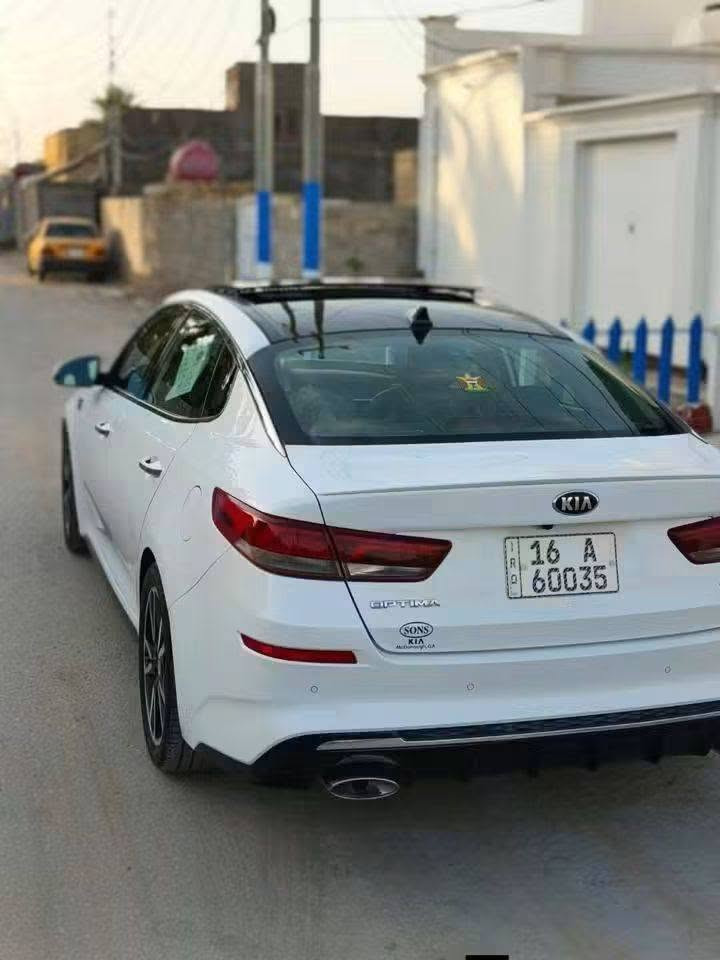 سلام عليكم سياره للبيع 
اؤبتما 2020 وارد أمريكي فول مواصفات واحد على واحد سيار جهازه من كلشي التفاصيل داخل المنشور السعر 137 وبيها مجال للأستفسار اتصل *********** المكان الديوانيه قظاء الشاميه
