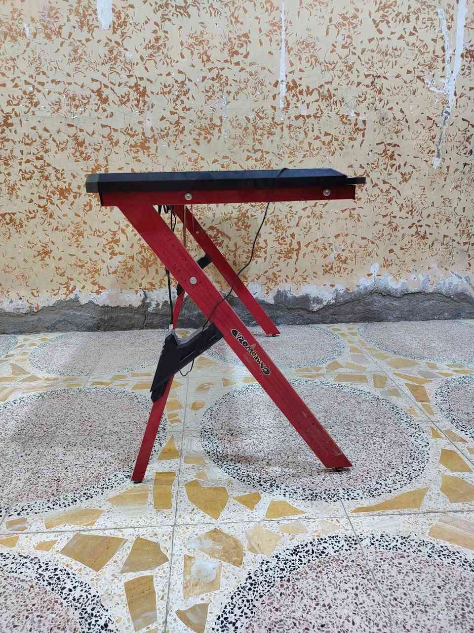 ميز • عدد ٢ • بصرة