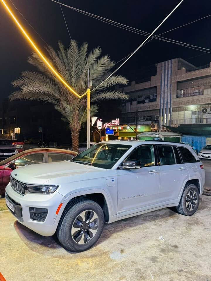 جراند شيروكي هايبرد • ٢٠٢٤ • ٢٨ ميل