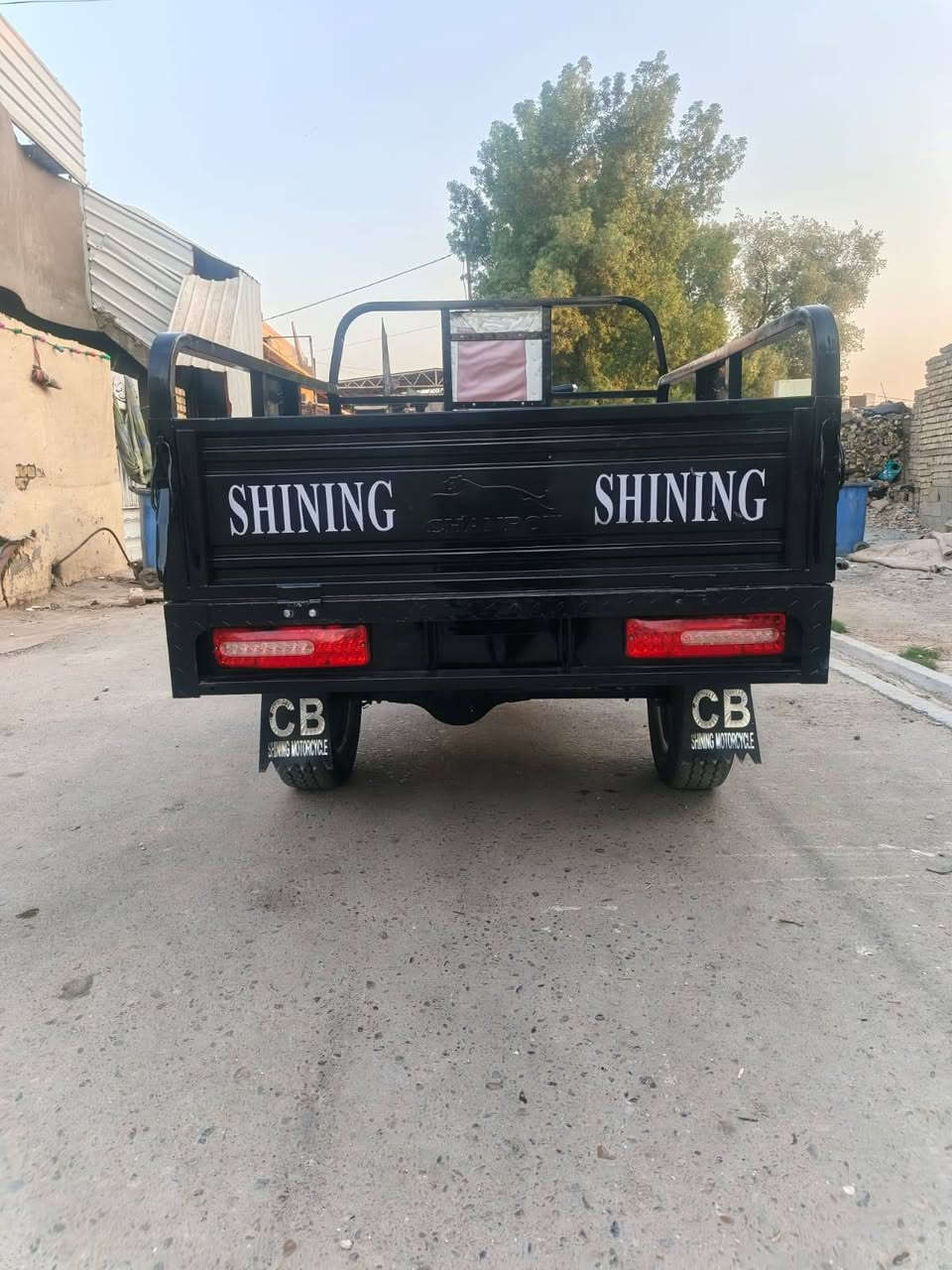 ستوته البيع اوراق سكنر يعني ما تترقم
مديل ٢٤ش١٢السعر مليونين و٢٠٠وبيه مجال حك الجيه
العنوان جسر ديالى القديم نهايه شارع المصرف 
الرقم وتساب وتصال***********
