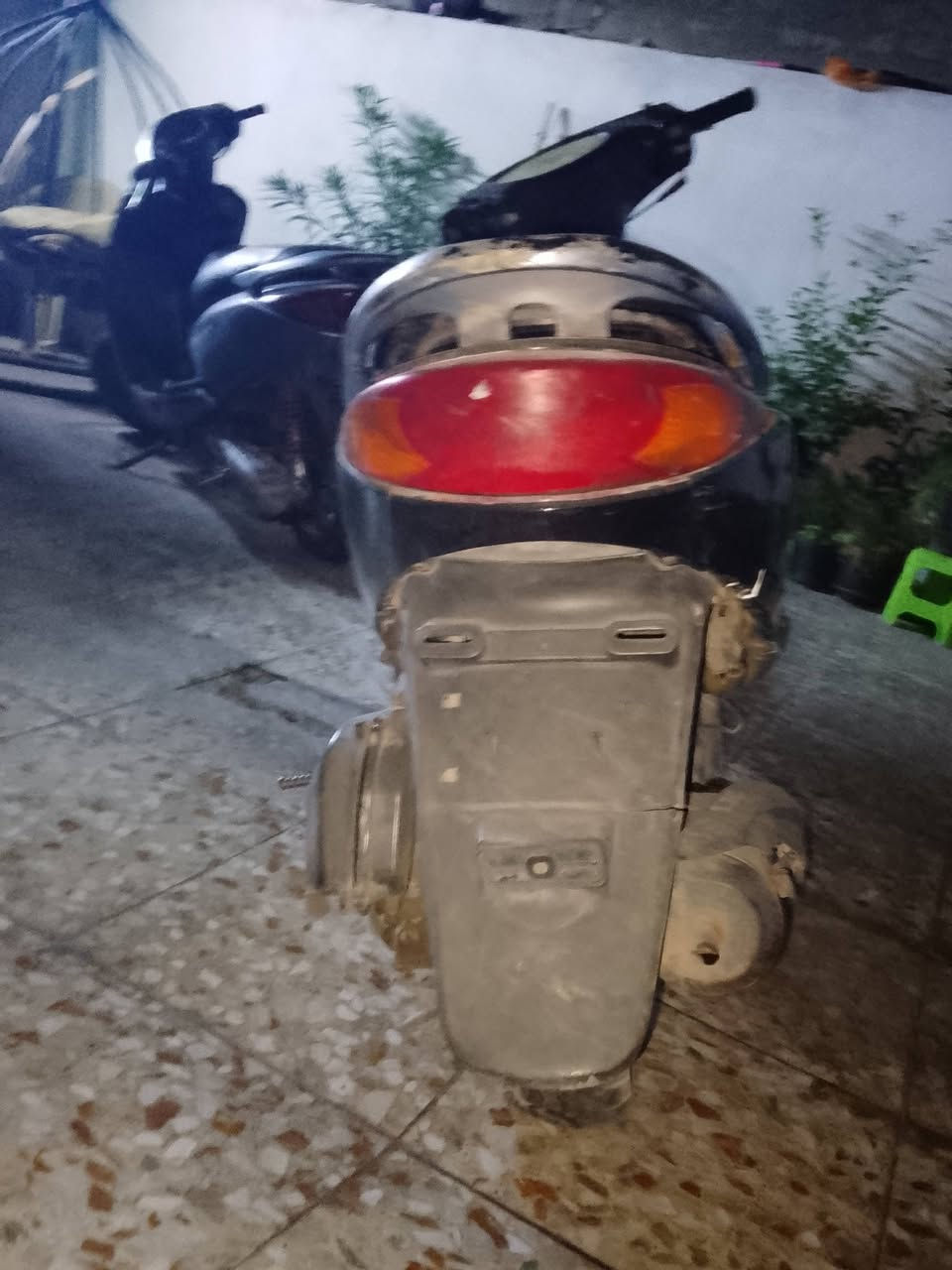 بريز موديل قديم نقصه فقط باتري فانزات بريك بغداد العطيفيه وسعره 400 بيه مجال ‏‪***********‬‏ بيه وتساب هم
