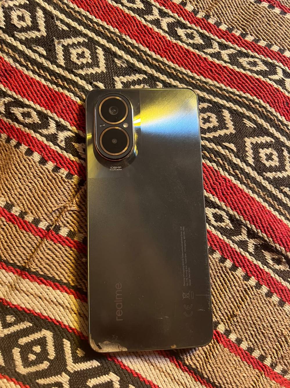 ريلمي C67 • ٢٥٦ • يحتاج شاشة