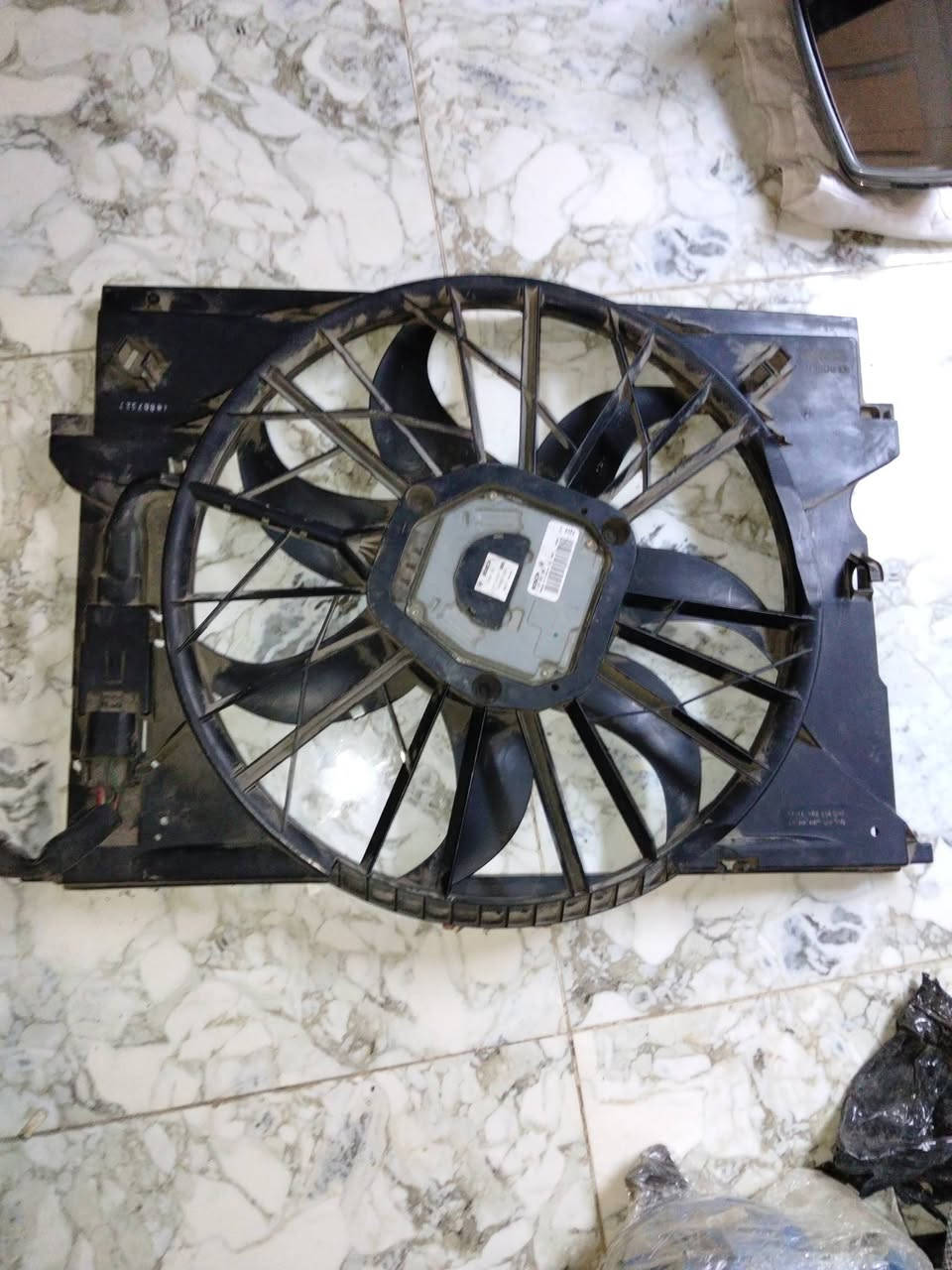 مروحه غواصه ام الكارت ومروحه 211 ومروحه 221 ومروحه غواصه ام الماطور جوه سعر السوك وارخص للاستفسار رقمي ***********
