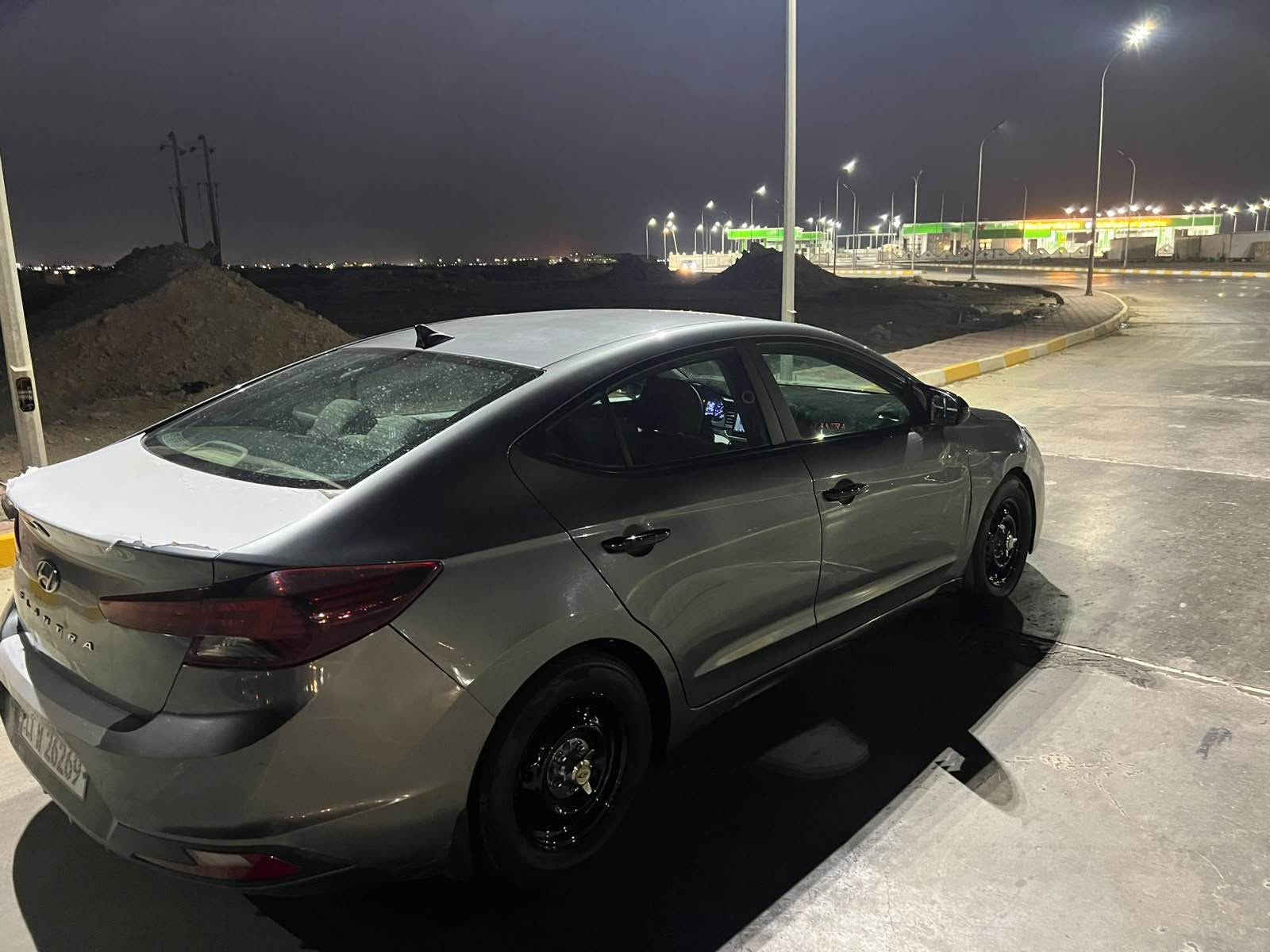 سلام عليكم اللبيع النترا 2019 رقم بغداد بسمي مكينه 2000دوش جديده لا تبخير ولا تنقيص وارد امريكي حادثه جاملغ وباب والباقي كفاله سياره جديده كلش ما متعوبه تبريد ثلج تخم تاير حداده ما ناقصه شي العنوان البصره سعر 93 وبيه مجال بسيط كلش *********** Singapore
