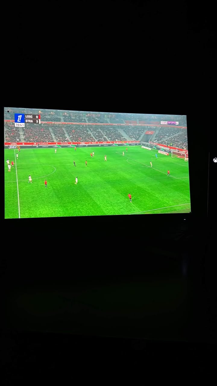 جماعة الاكس بوكس والpc والشاشات السمارت وحتى الموبايل

موجود اشتراك iptv سنة كاملة ستلايت كامل متكامل اكثر من 6500 قناة على جهازك كل القنوات المشفره والمفتوحه واهمها Bein Sports طبعًا

والدقه مثل ماتشوفون كدامكم وموجود من الlow والsd لحد ال4K

كل هذا ب10 الاف دينار، اقبل ادمن وسيط طبعًا
تواصل خاص او واتس اب ***********
