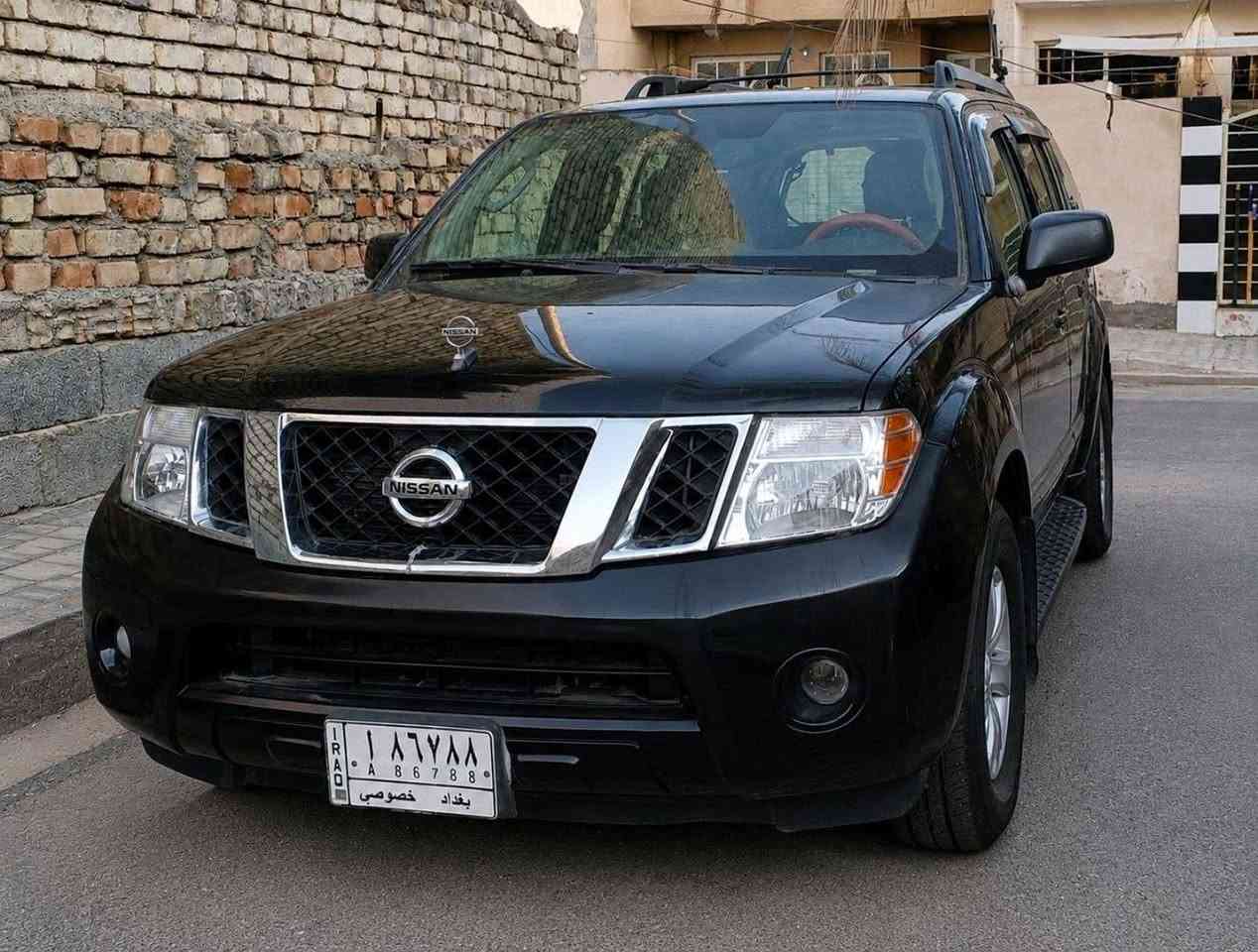 السلام عليكم
سيارة نيسان بافندر موديل 2007 سبعه راكب گير ومكينه مكفوله تبريد مع تدفئه وتخم تاير گشنات كهربائية سنويه باسمي تحويل ثاني يوم سياره خير من الله مال جناي العنوان الكوت مركز المدينه حي الحوراء زين القوس للاستفسار الاتصال على الرقم التالي *********** السعر 85 وبيه مجال
