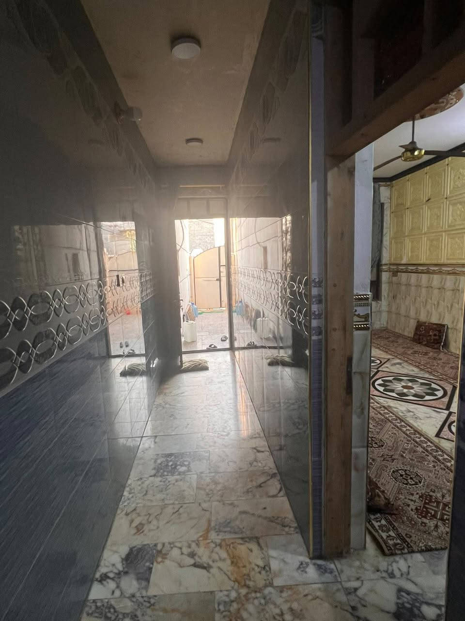 مساحة 125 للبيع طابقين غرفة نوم في طابق الاول وغرفتين نوم في طابق الثاني 3صحيات   بغداد العبيدي حي السفير شارع مصور المنار للاستفسار: ‏‪***********‬‏📞
مساحة 125 للبيع طابقين غرفة نوم في طابق الاول وغرفتين نوم في طابق الثاني 3صحيات   بغداد العبيدي حي السفير شارع مصور المنار للاستفسار: ‏‪***********‬‏📞
