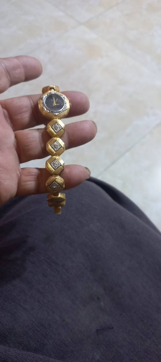 ساعات أصلية • مطليه ذهب • الأورفلي