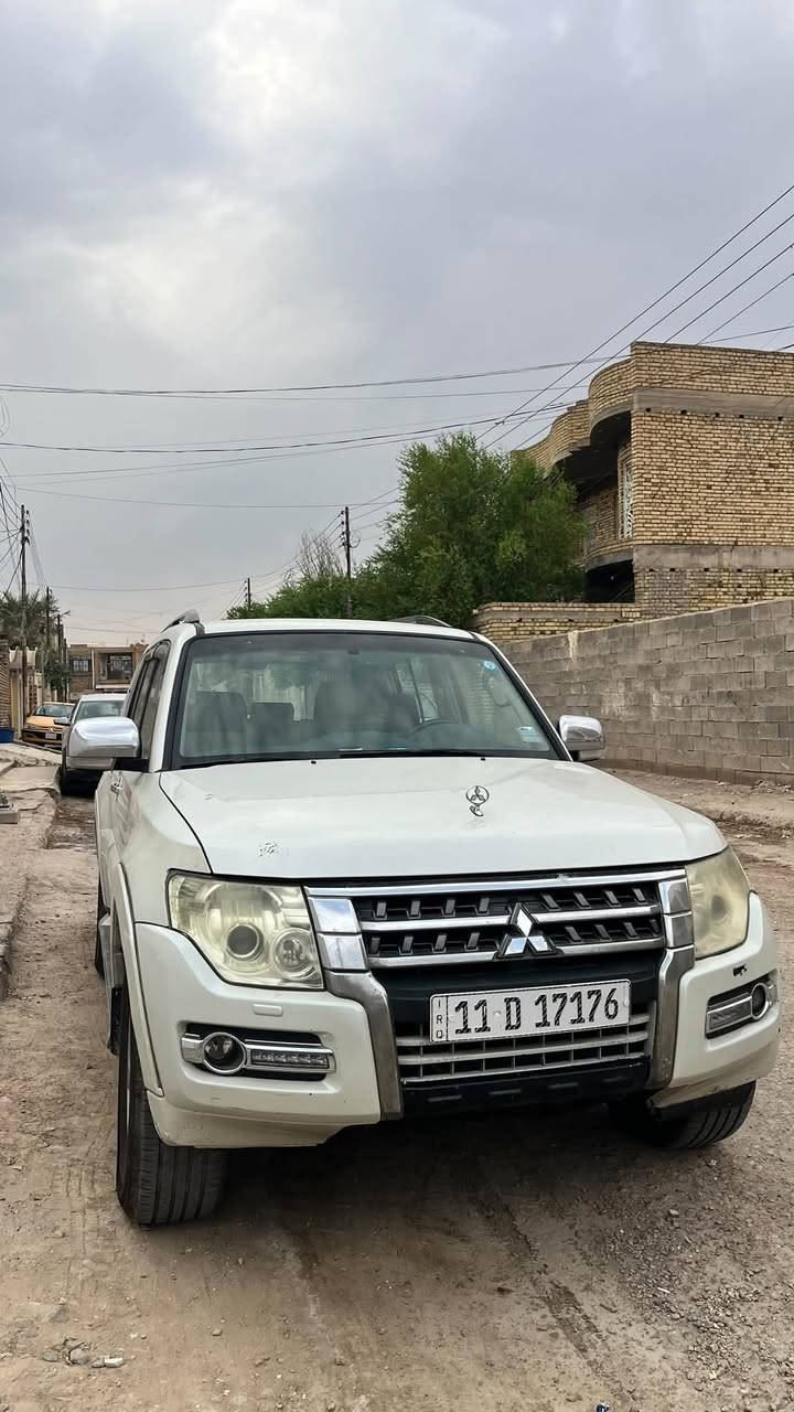 باجيرو • ٢٠٠٩ • مكينة ٣٠٠٠