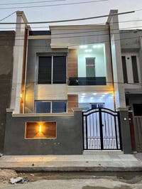حي الجهاد الاساتذة • ١٢٥م • ٥ غرف