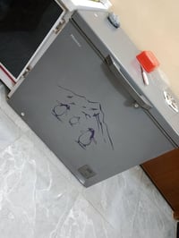 ثلاجة مجمدة • استخدام قليل • زعفرانيه