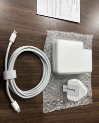 ⚡ شاحن ماك بوك وأجهزة جبار بقدرة 140 واط (140W USB-C Power Adapter + C...