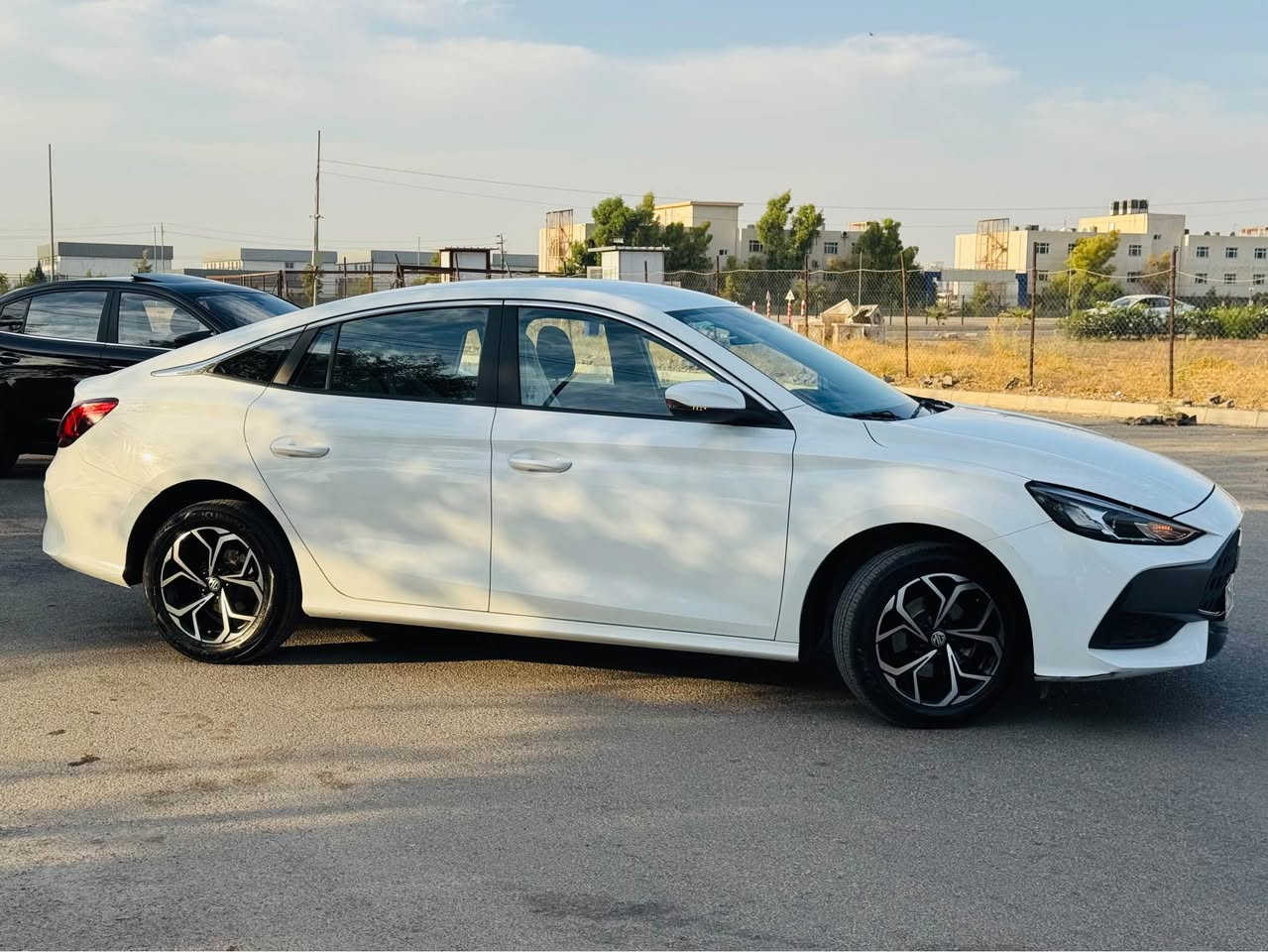 MG GT 2025
Engine: V4 1.5L 

❕گێر عـــــادی 
❕30 هزار روشتووە 
❗کلین تایتل , بێ بویاغە 💎 
❕دەعامی بۆ دەعامی بە شەرت 💯
❗سپی , شاشە گەورە, کامیرە, حەساس , ویلکەب , تحدید سرعە  ....

🔥نرخ 98 وەرقە🔥

📍شوێن سلێمانی
~~~~~~~~~~
***********
*********** السليمانية, العراق
