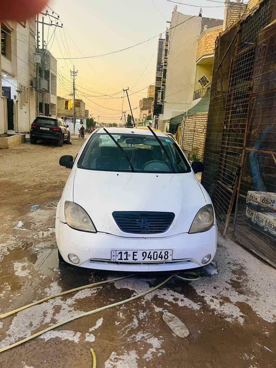 @إشارة سياره طيبه موديل 13 كير محرك وتبريد كفاله 
مكان بغداد السياره فقط مشلع الترايش وريد اجيبله جدد مامتواجد عل فيس ***********
