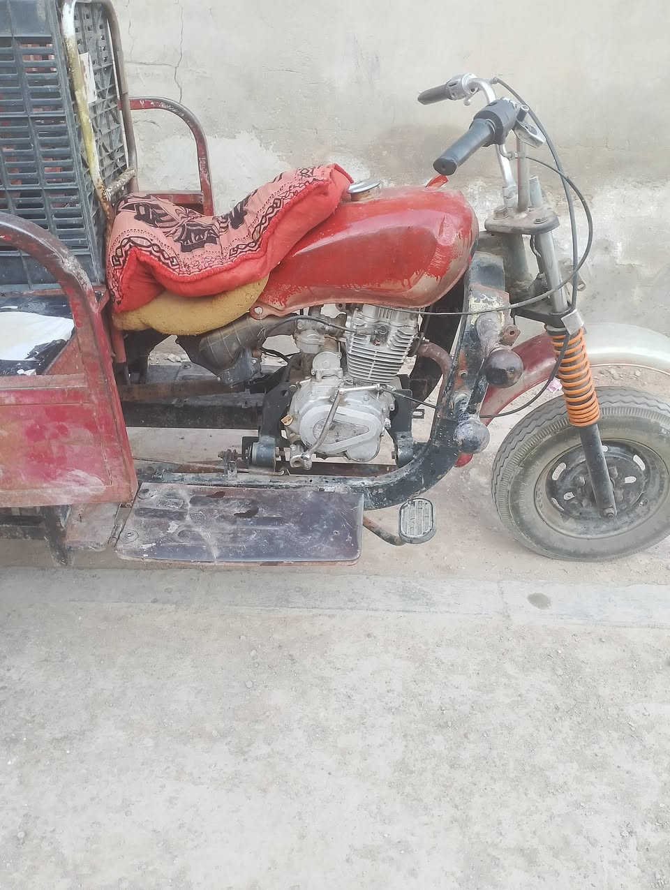 ستو ته البيع. بدون للبيع لسعر مليون وبيه مجال***********
