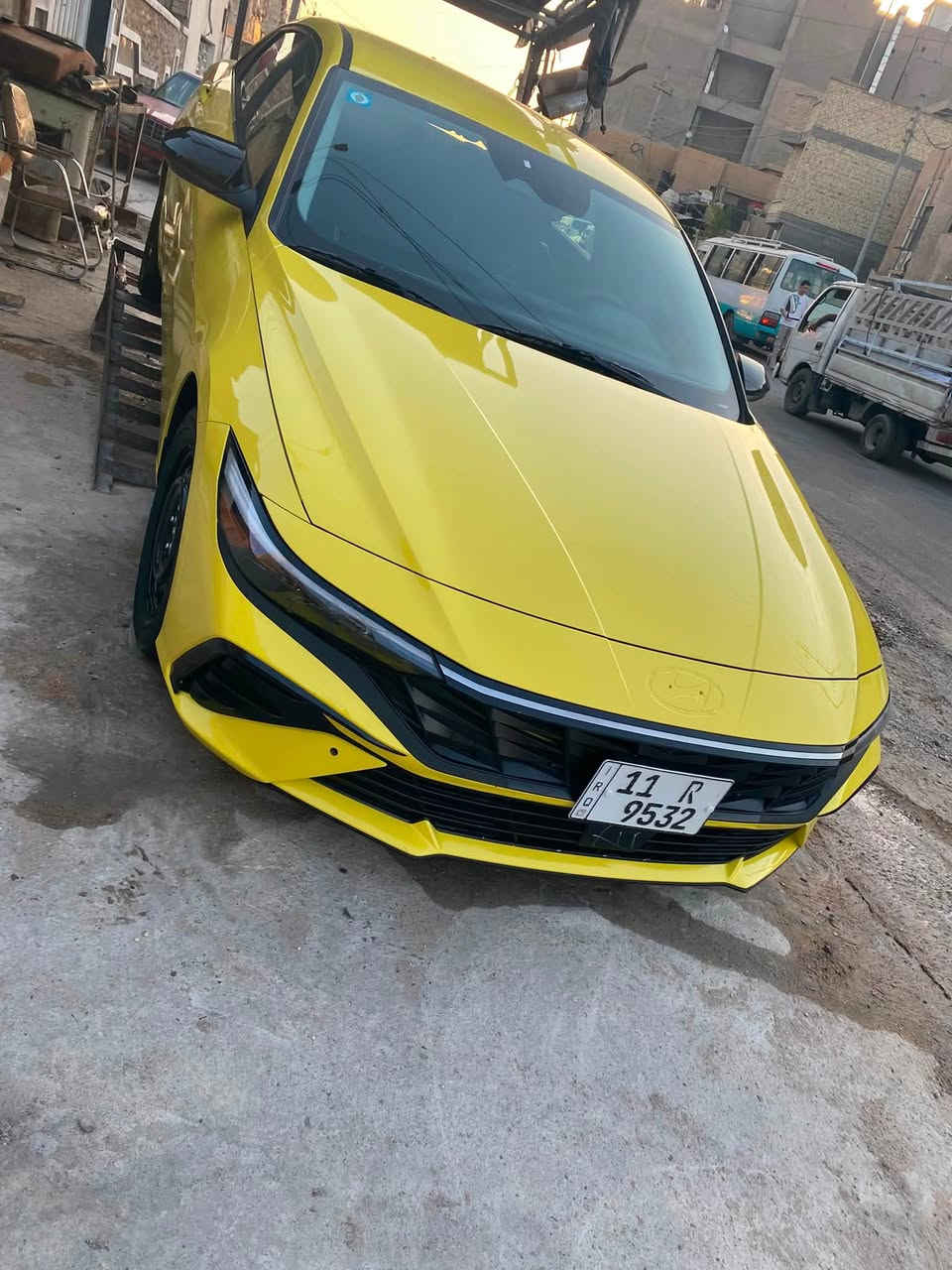 السلام عليكم شباب
النتره لبيع موديل 24 
لون اصفر ليموني 🍋مرقم بسمي رقم رباعي بغداد 
موصفات نص فول بصمه شاشه متصل رادار
قياده ذاتيه أناره دشبول تحكمات ترحيب بدون ايرباك ماشيه 15 ميل صور حادث في منشور بدون حادث تخريب مكسر جامه شخوط سياره كله ليبل واحد بدون تبديل بدون شواصي بدون اي دواخل كفاله صبغ درجه اولى شرط سعر 155 مكان بغداد الرقم *********** علمآ سياره احلى من صور
