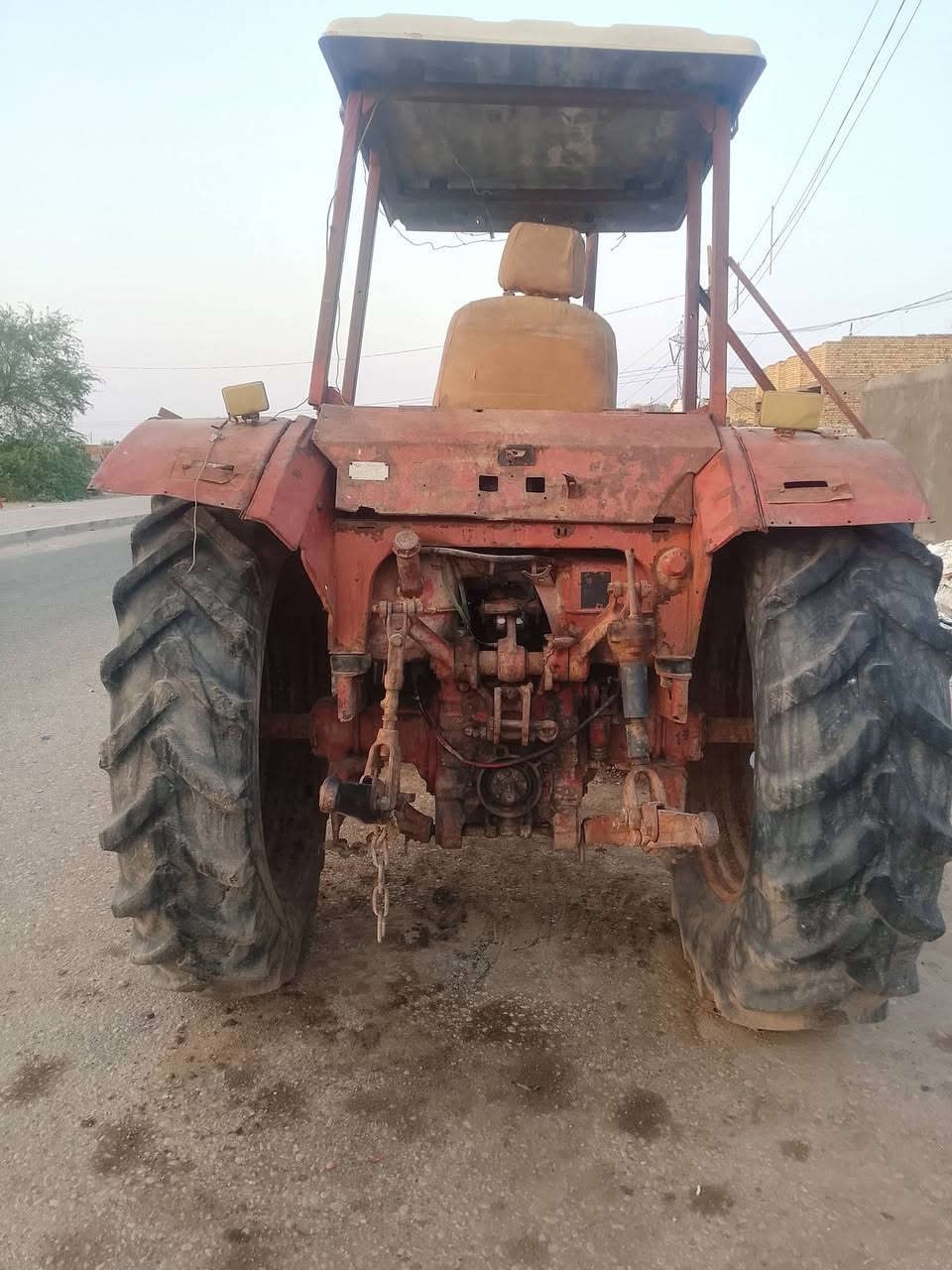 مكينه بلروس للبيع جاهزه محرك كير كهربائيات بس تايرات الدبل نص عمر مكينه خير من الله رقم وسنويه بس راعيه ما اندله اتكفل عشائر المكان العماره مركز اخوان للاستفسار اكثر أتصلو على صاحبه آني مكلف بلنشر وهذا رقم صاحبه *********** السعر وباقي التفاصيل يم صاحبه
