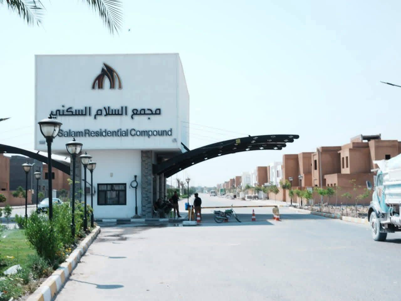 دار للبيع مجمع السلام السكني

٢٠٠متر طابقين ٣ غرف

مقدمه ١١٥ مليون قفل جاهز للسكن فارغ البيت 

وباقي ٣٥ مليون اقصاد للشركه بدون كفيل

للاستفسار ***********
