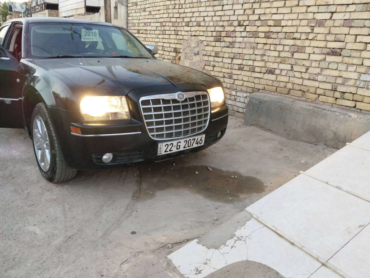سلام عليكم أوباما للبيع موديل 2010كامله ما تصرف عليه ربع محرك كير كله جديد تبريد ثلج حداديه تخم تاير جديد لعنوان ميسان رقم ***********
