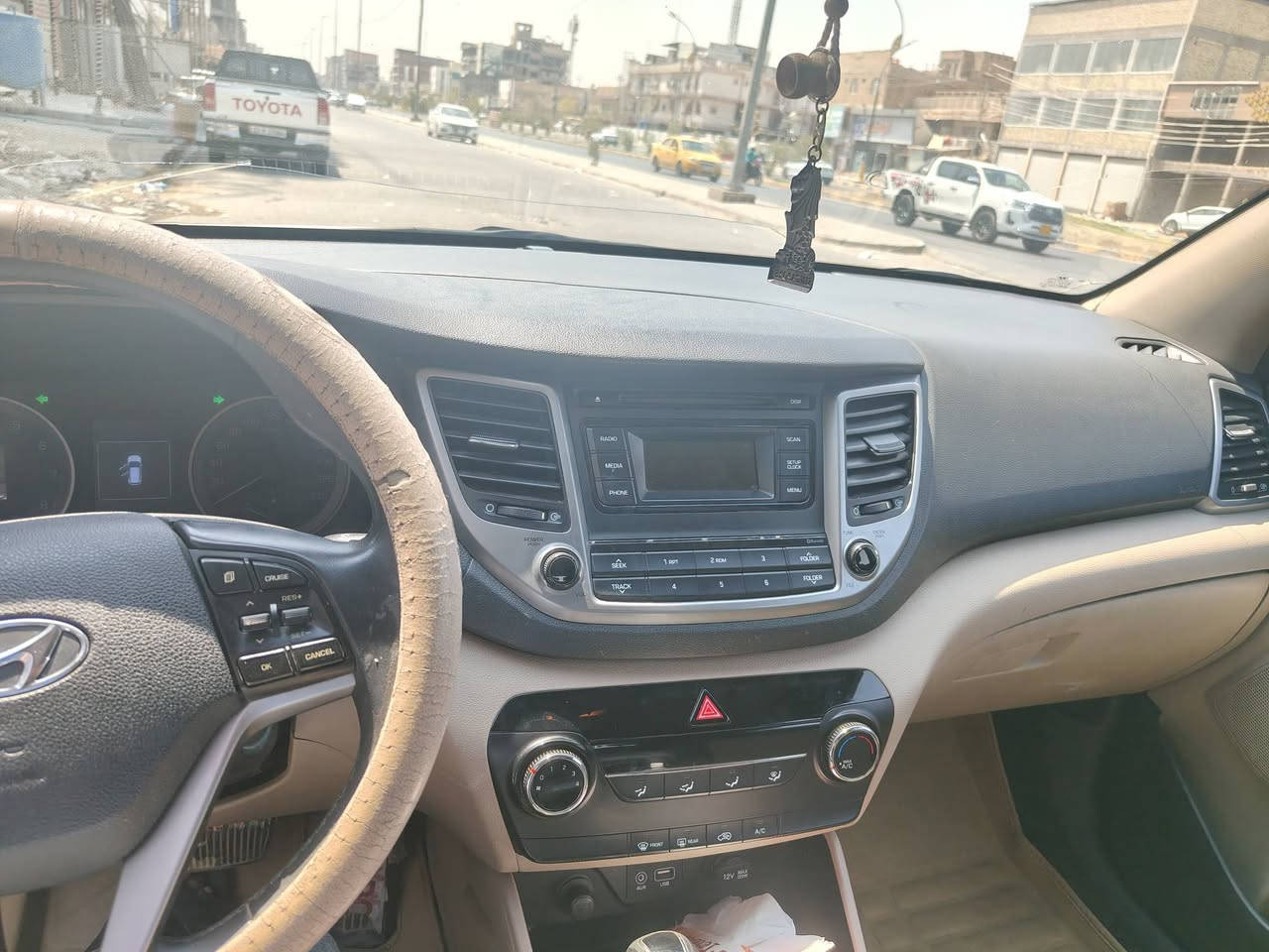 توسان 2018 للبيع
*********** 
1- السنويه منتهيه
2- مكفوله من الضربة 
3- ماشية 318 الف 
4- السيارة نظيفة جدا 
5- رقم الهاتف واتساب فقط : *********** 
6- مكانه : النجف - حي الزهراء
