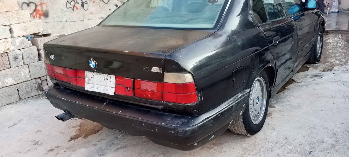 Bmw.535 . ـ1992 كیر و محرك وكهربائي كله شرط .كیر عادی محرك فل . 
 رقم  بغداد .سنویة خضرة . معا الوكالة . مااندل صاحب
شڕط سرقة . وعشایر وغرامة سعر 25  بیع ومراوس
واتساب . ***********
اڵاتصال *********** كركوك, العراق

