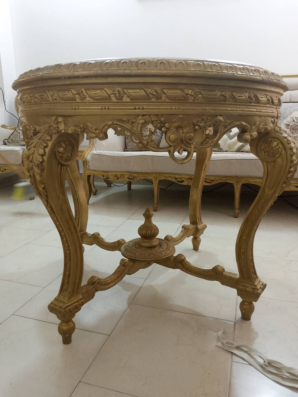 طبلة وسطية كبيرة

