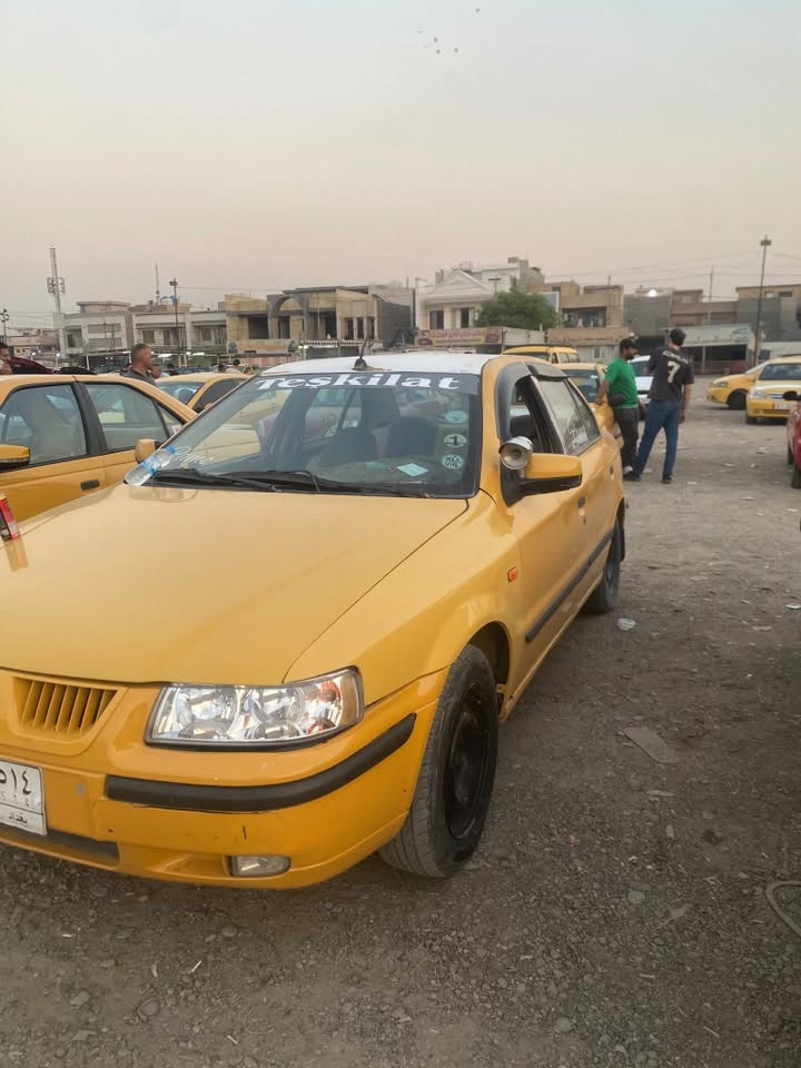 السلام عليكم سمند12 للبيع
كير محرك تبريد كاملة

كلج جديد 

السياره مبدل بيها بنيد وجاملغ  ضربة خفيفة بس اني ابدلتهن مصلحتهن

مكاني بغداد الحرية السعر 29 بيها مجال حك الجية

‭***********‬
